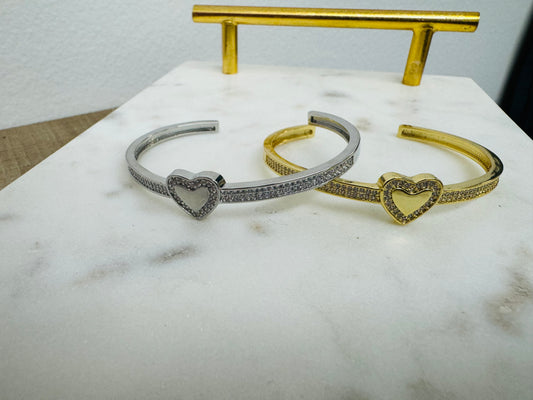 Juliet Heart Cuff