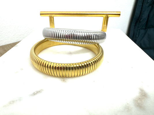 Victoria Bangle